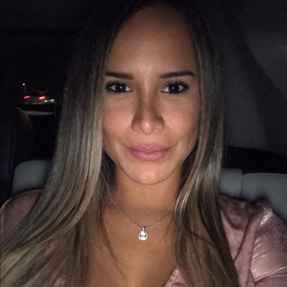 Meet your Posher, Shirley